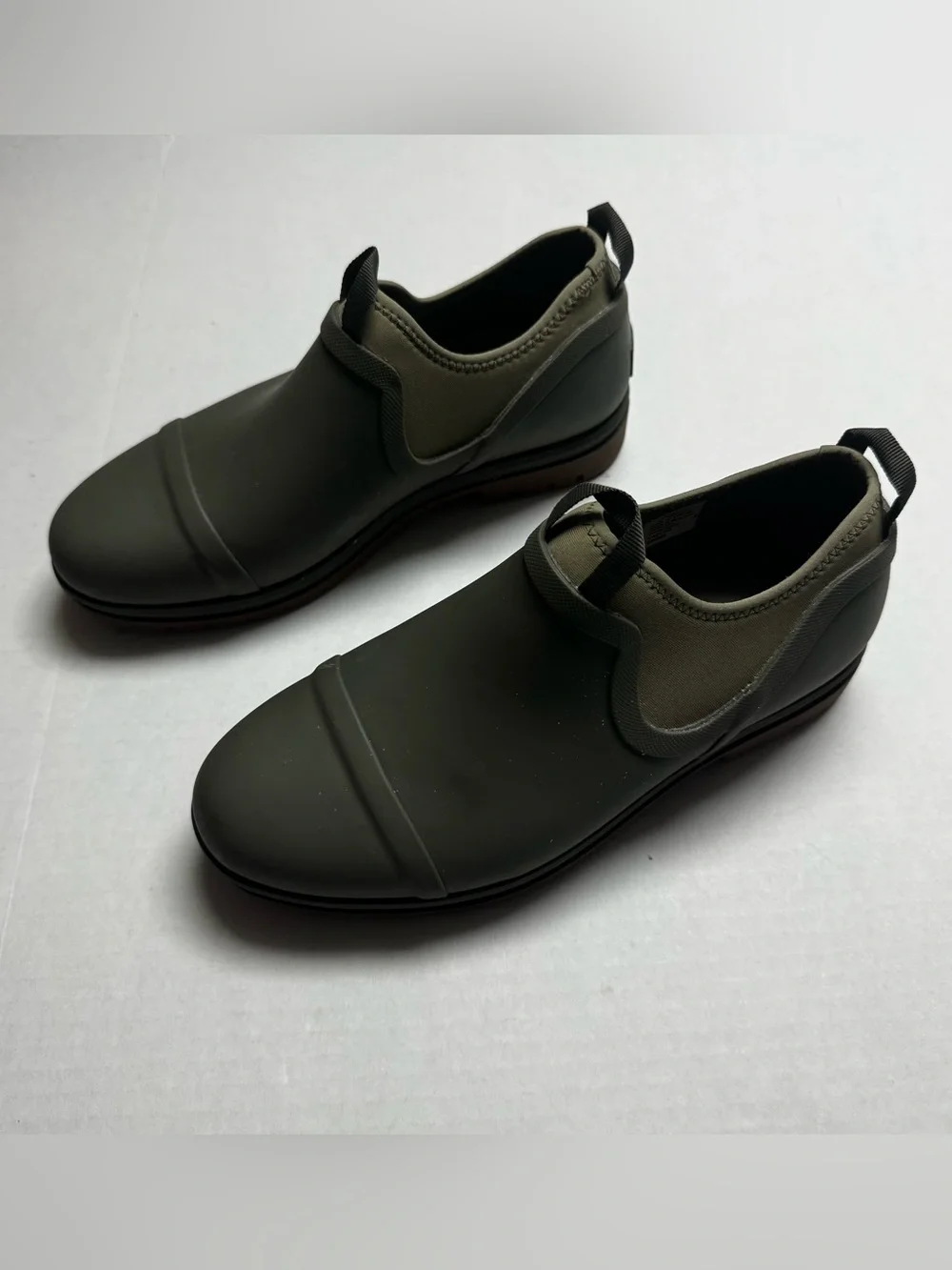 LL BEAN Rugged Wellie In Kelp Green/ Peat Moss Wellies Slip On Rain Shoes 10M